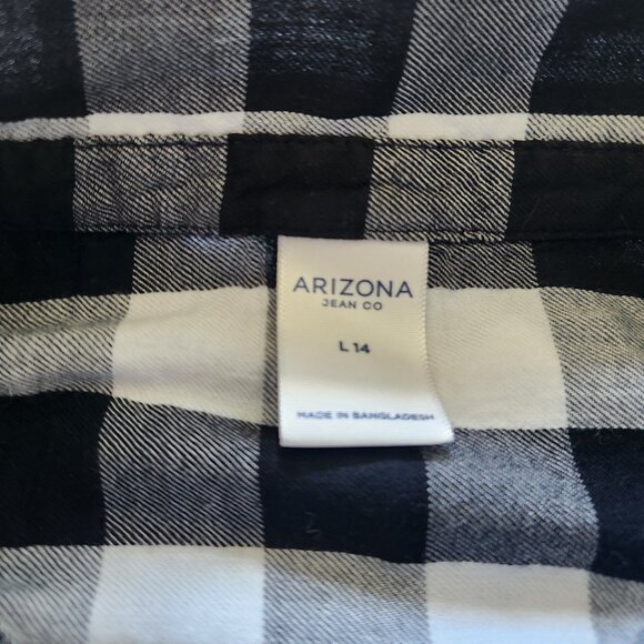 🖤 Buffalo Plaid Girls Large Shirt by Arizona 🖤 - Picture 3 of 5